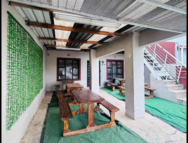 4 BEDROOM FREEHOLD FOR SALE IN GUGULETU